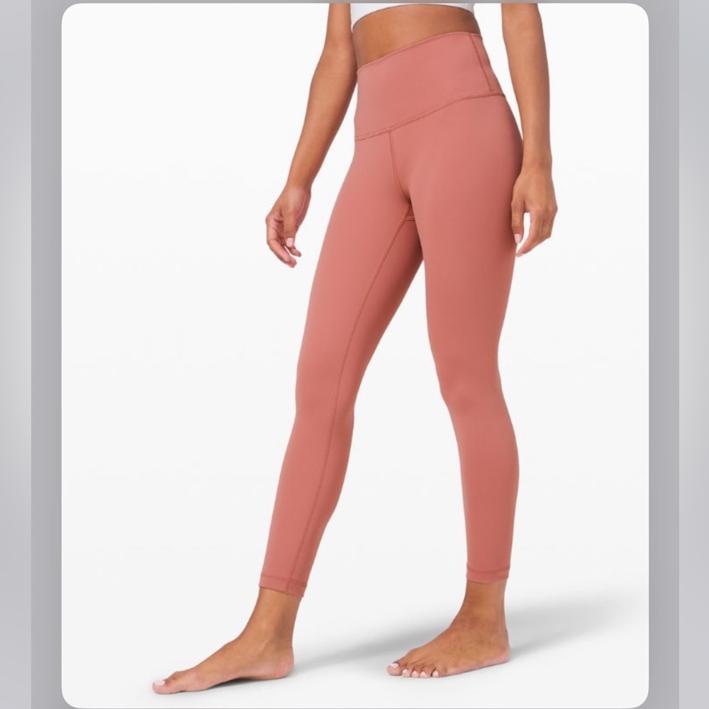 5. Wunder Under High-Rise Tight 25" *Luxtreme
Brier Rose
